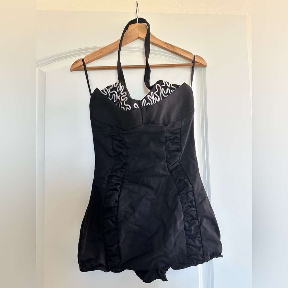 Unique Vintage Medium black swimsuit NWT